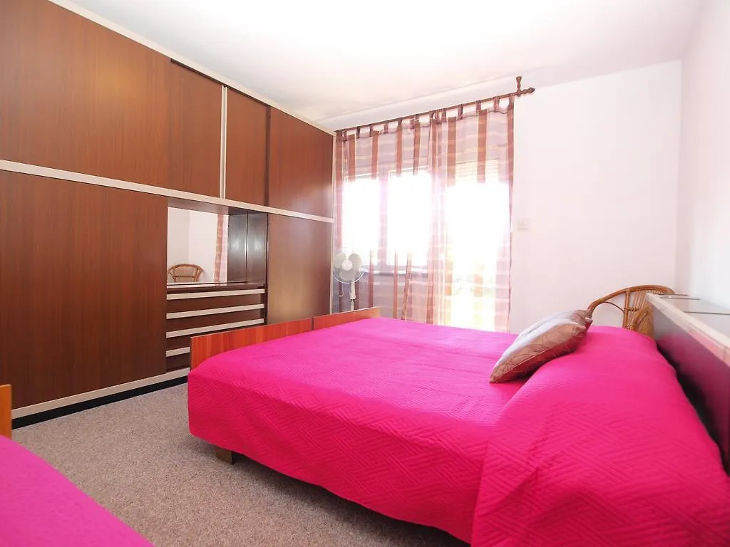 Apartments Jozefina 1261 Medulin