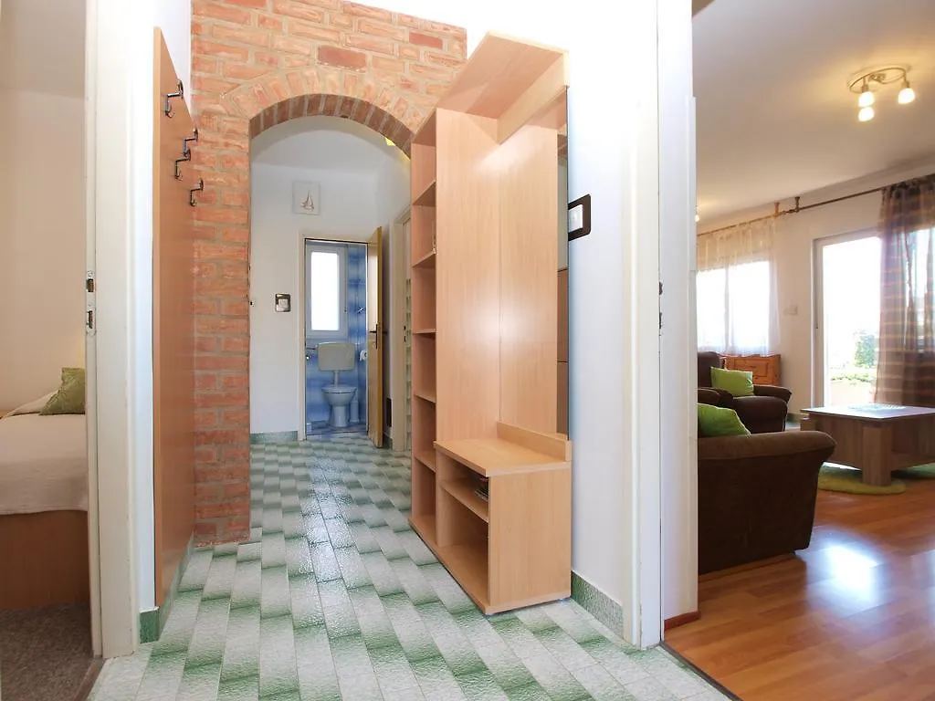 Apartments Jozefina 1261 Medulin